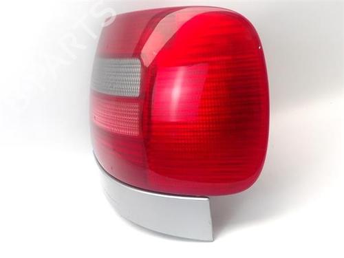 Right taillight AUDI A4 B5 (8D2) 2.8 | BP25718851C35 
