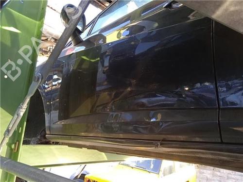 Used Left front door Left front door 32419230 32419230