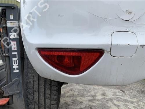 Used Rear fog light RENAULT CLIO III (BR0/1, CR0/1) [2005-2014]  32389082