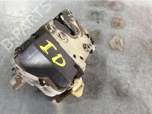Used Front left lock CITROËN XSARA (N1) 2.0 HDi 90 (90 hp) 11362712