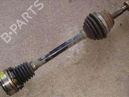Used Left front driveshaft VW POLO III (6N1) 55 1.4 (55 hp) 11340607