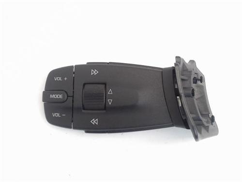 Used Switch SEAT IBIZA IV (6J5, 6P1) [2008-2017]  13646382