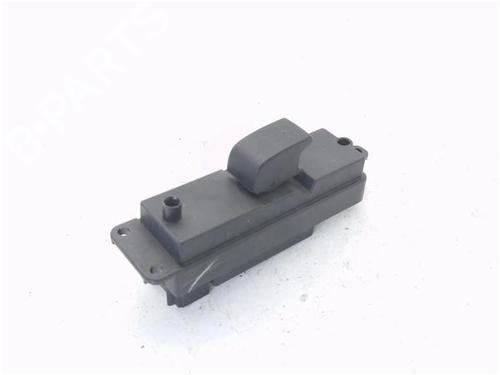 Used Right rear window switch Right rear window switch MAZDA 3 (BK) [2003-2009] 34621568 34621568