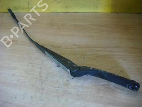 Used Front windshield wiper arm PEUGEOT 308 I (4A_, 4C_) 1.6 16V (120 hp) 14337622