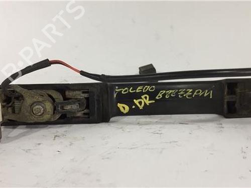 Front right exterior door handle SEAT TOLEDO I (1L2) 1.8 i | BP14340750C129 