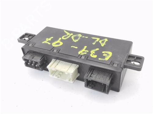 Electronic module BMW 5 (E39) 523 i | BP10982772M83 