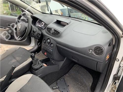 Dashboard RENAULT CLIO III (BR0/1, CR0/1) | BP32419660C46