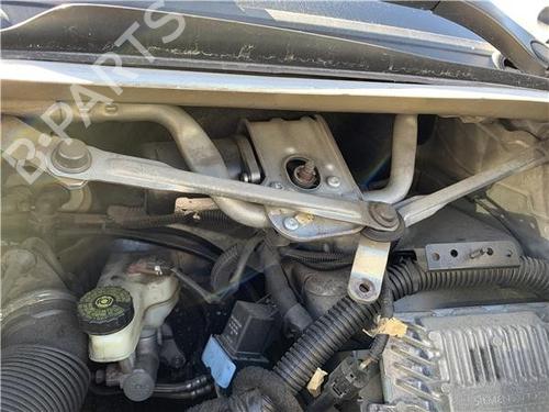 Used Front wiper motor Front wiper motor PEUGEOT EXPERT Van (VF3A_, VF3U_, VF3X_) 2.0 HDi 120 (120 hp) 29135071 29135071