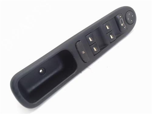 Used Left front window switch PEUGEOT 307 (3A/C) 1.6 16V (109 hp) 15901489