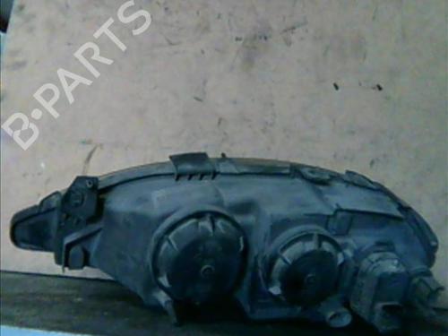 Right headlight RENAULT MEGANE I Cabriolet (EA0/1_)  | BP13043260C29 