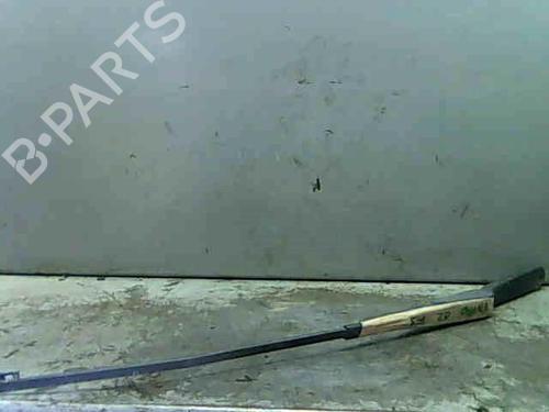 Used Front windshield wiper arm OPEL VIVARO A Van (X83) 1.9 DTI (F7) (101 hp) 14333401