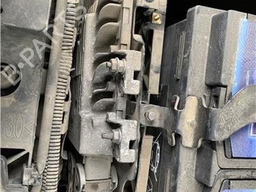 Used Electronic module Electronic module RENAULT GRAND SCÉNIC III (JZ0/1_) 1.5 dCi (JZ0B, JZ07) (106 hp) 33729415 33729415