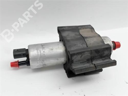 Used Fuel pump BMW 3 (E46) 320 d (150 hp) 10139415