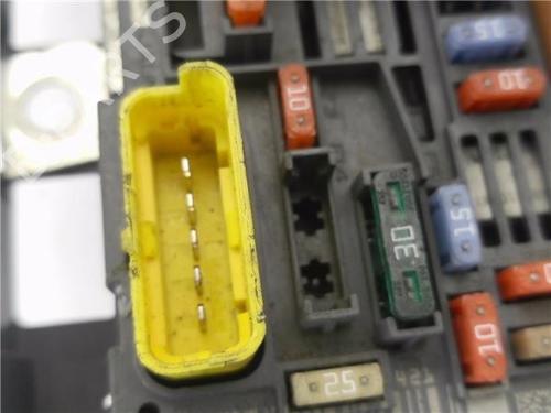 Fuse box CITROËN C4 I (LC_)  | BP32162175E1 