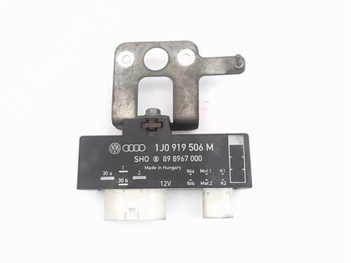 Andre SEAT IBIZA III (6L1) 1.4 16V (86 hp) 14346375