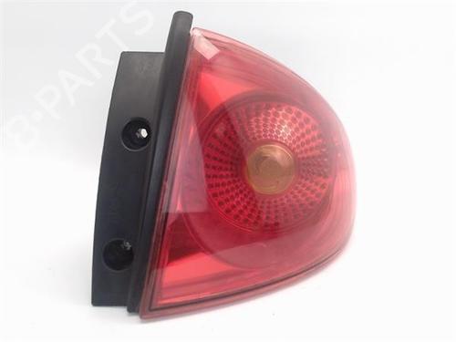 Used Right taillight SEAT ALTEA (5P1) 1.9 TDI (105 hp) 15880203