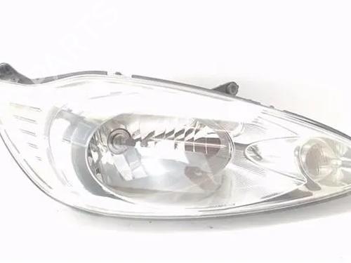 Used Right headlight FORD KA (RU8) 1.3 TDCi (75 hp) 23842612