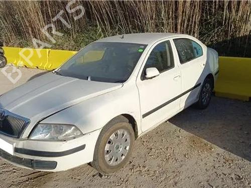 Front left lock SKODA OCTAVIA II (1Z3) 1.6 | BP11363118C98 