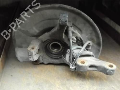 Left front steering knuckle MITSUBISHI CARISMA (DA_) 1.9 DI-D (DA5A) | BP28025454M25 