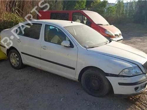 Front left lock SKODA OCTAVIA II (1Z3) 1.6 | BP11363118C98 