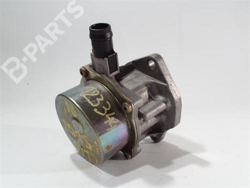 Used Vacuum pump RENAULT CLIO II (BB_, CB_) [1998-2016]  12149887