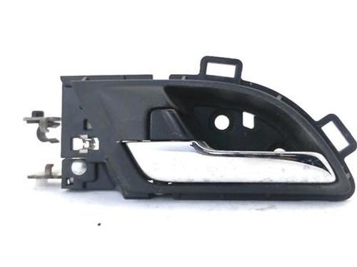 Venstre fortil invendig håndtag Venstre fortil invendig håndtag HONDA CR-V III (RE_) 2.0 i-VTEC (RE5, RE1) (150 hp) 37264328 37264328