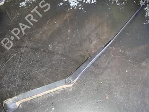 Used Front windshield wiper arm NISSAN MICRA II (K11) 1.3 i 16V (75 hp) 14335999