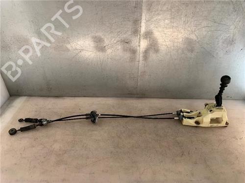 Used Gear lever KIA RIO II (JB) 1.4 16V (97 hp) 23408809