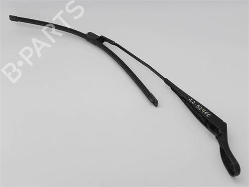 Used Front windshield wiper arm PEUGEOT 2008 I (CU_) 1.2 VTi (82 hp) 23392274
