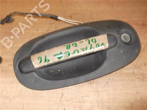 Used Front right exterior door handle CHRYSLER VOYAGER / GRAND VOYAGER III (GS_, NS_) 2.0 i (133 hp) 14336646