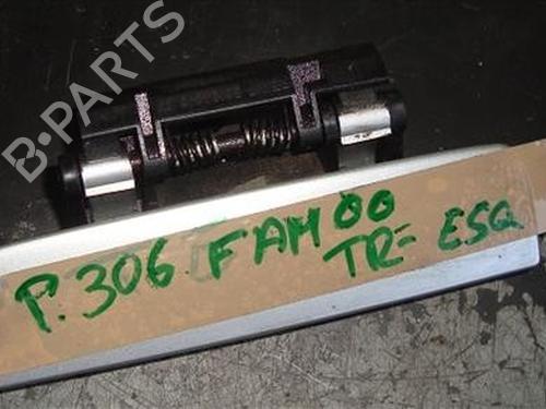 Used Rear left exterior door handle PEUGEOT 306 (7B, N3, N5) 2.0 HDI 90 (90 hp) 14335556