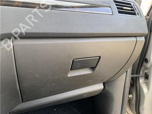 handskerum-ford-focus-c-max-dm2-2003-2004-2005-2006-2007-24338540 main image