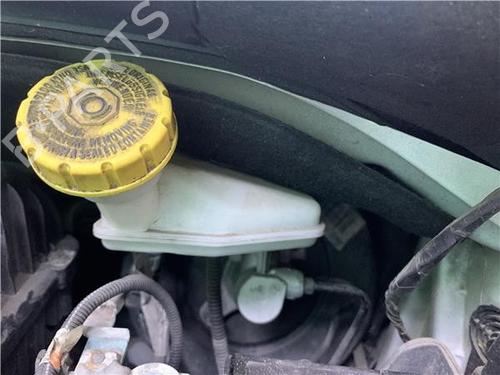 Brake master cylinder CITROËN C3 III (SX) 1.2 VTi 82 | BP33288016M77  - Image 8