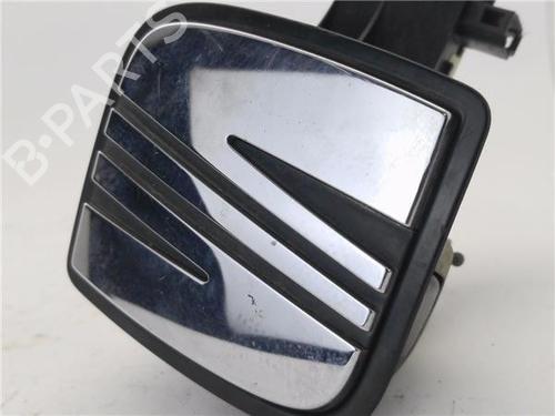 Tailgate handle SEAT IBIZA III (6L1) 1.4 16V | BP26956002C132 