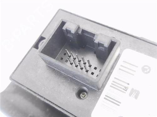 Interrupteur de vitre avant gauche VW PASSAT B5.5 (3B3) 1.9 TDI | BP29431486I27 