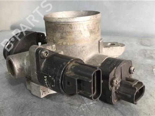 Used Throttle body CHRYSLER VOYAGER / GRAND VOYAGER III (GS_, NS_) 2.4 i (151 hp) 9738991