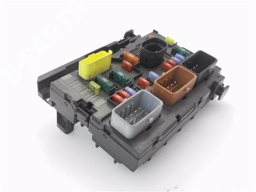 Used Fuse box Fuse box PEUGEOT 207 (WA_, WC_) 1.6 HDi (90 hp) 32393955 32393955
