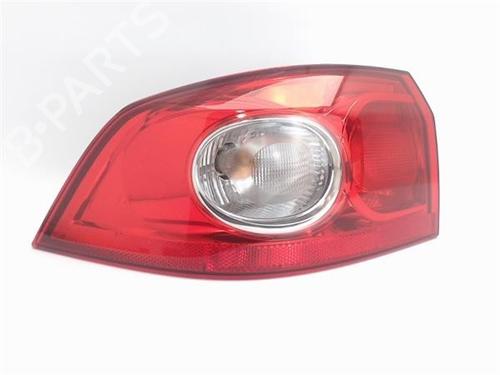 Left taillight RENAULT LAGUNA II Grandtour (KG0/1_) 1.9 dCi (KG1V) | BP16693553C34 