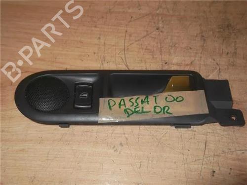 Used Interior handle VW PASSAT B5 (3B2) 2.5 TDI (150 hp) 14336591
