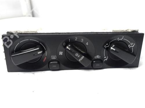 Commande Chauffage MITSUBISHI SPACE WAGON (N9_W, N8_W) 2.4 (131 hp) 11798824