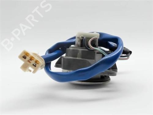 Høyre foran utvendig håndtak MAZDA PREMACY (CP) 2.0 TD | BP14342206C129 