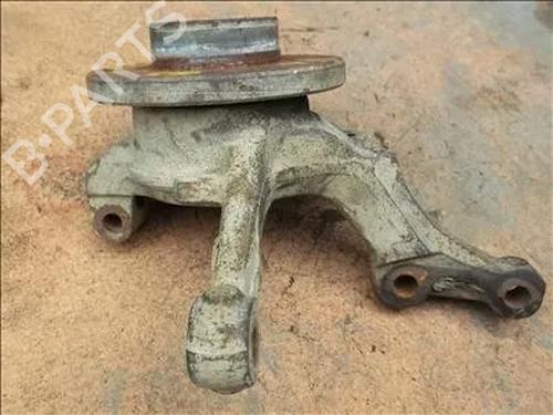 Left front steering knuckle RENAULT CLIO I (B/C57_, 5/357_)  | BP14334812M25 