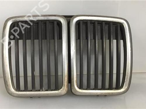Used Grille BMW 3 (E30) [1982-1992]  9696367
