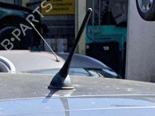 Antenne/Base HONDA CIVIC VII Hatchback (EU, EP, EV) 1.6 i (EP2, EU8, EU6) (110 hp) 26563809