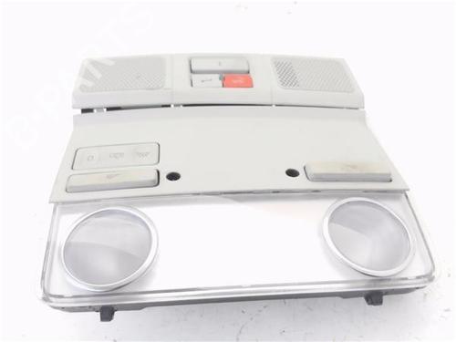 Interior roof light SEAT ATECA (KH7, KHP) 1.5 TSI | BP37261077I8 - Image 4