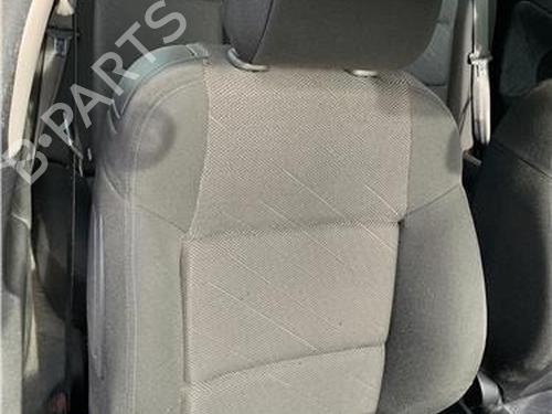 Stol høyre foran PEUGEOT 207 (WA_, WC_) 1.6 HDi (90 hp) 32419531