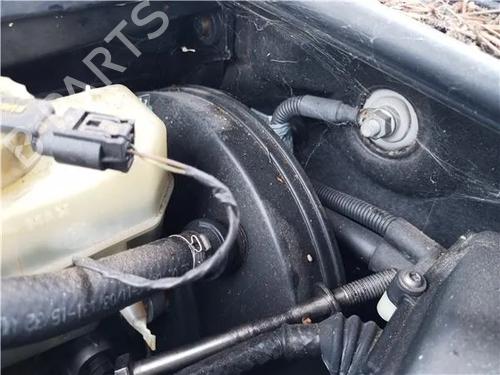 Used Servo brake BMW 3 Touring (E46) 320 i (170 hp) 23422203