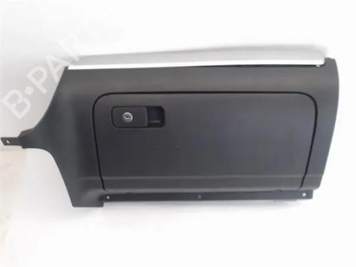 Used Glove box VW GOLF VI (5K1) 1.4 (80 hp) 23157202