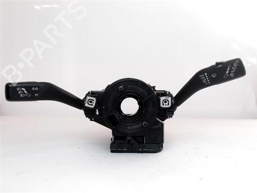 Used Switch SEAT LEON (1P1) 1.9 TDI (105 hp) 11233018