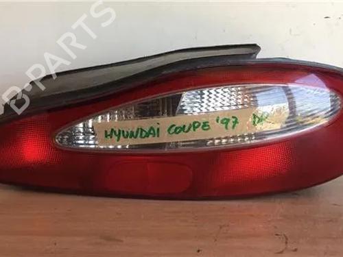 Used Right taillight HYUNDAI COUPE I (RD) 1.6 i 16V (114 hp) 9759116